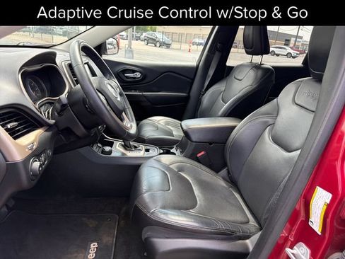 Used 2015 Jeep Cherokee Limited w/ Luxury Group AWD/4WD image 12
