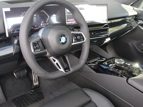 Used 2026 BMW 530i xDrive w/ Executive Package AWD/4WD image 13