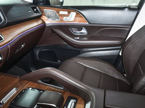 Used 2023 Mercedes-Benz GLS 450 4MATIC image 58