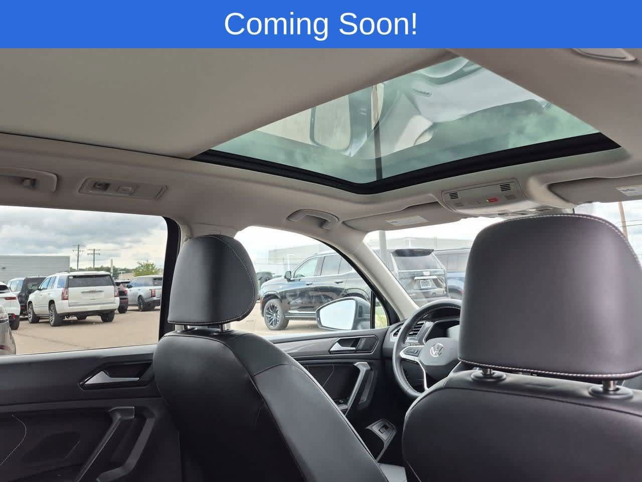 Used 2024 Volkswagen Tiguan SE AWD/4WD image 22