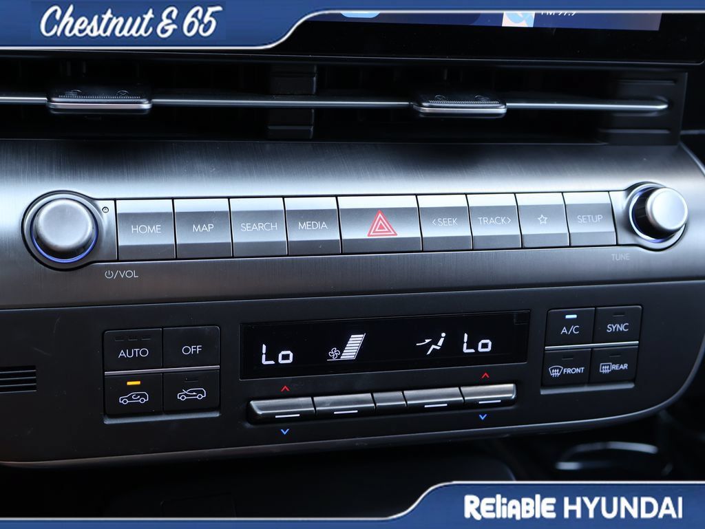 Certified 2024 Hyundai Kona SEL w/ Convenience Package FWD image 36