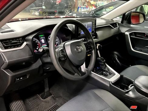 Certified 2022 Toyota RAV4 LE image 15