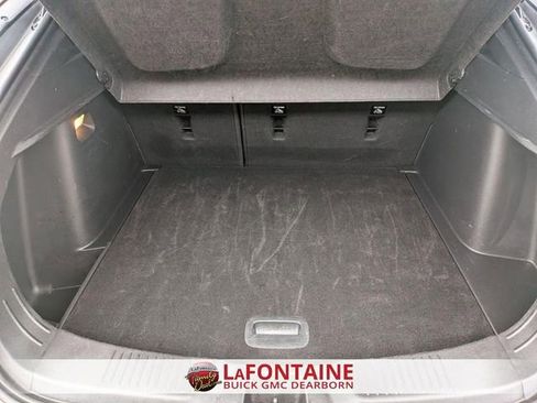 Used 2025 Buick Envista Sport Touring image 24