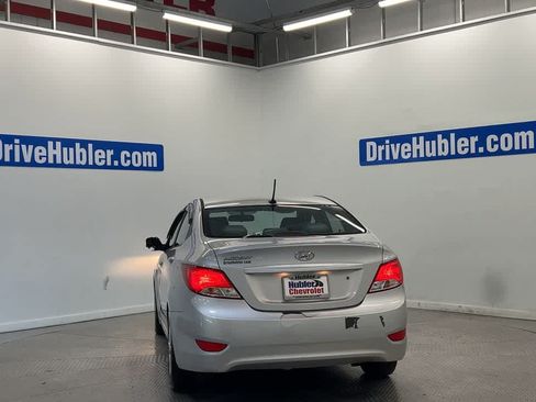 Used 2016 Hyundai Accent SE FWD image 9