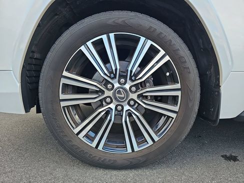 Used 2023 Lexus LX 600 4WD w/ Appearance Package image 24