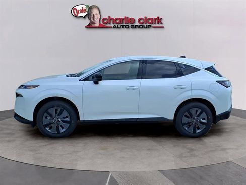 New 2026 Nissan Murano SL image 2