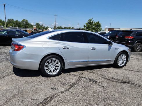 Used 2018 Buick LaCrosse Essence w/ Sun and Shade Package FWD image 10