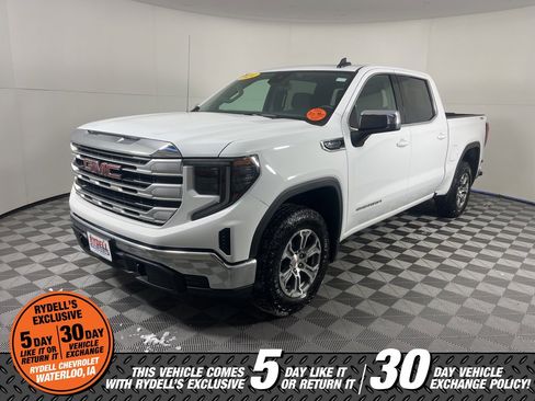 Used 2024 GMC Sierra 1500 SLE w/ Preferred Package image 9