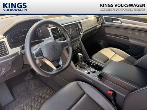 Used 2023 Volkswagen Atlas Cross Sport SE AWD/4WD image 8