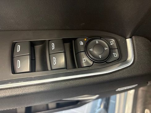 Used 2023 Chevrolet Silverado 1500 LTZ AWD/4WD image 25