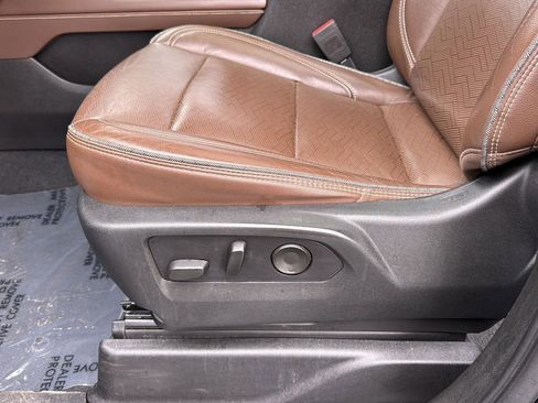 Certified 2021 Chevrolet Tahoe High Country w/ Premium Package image 27