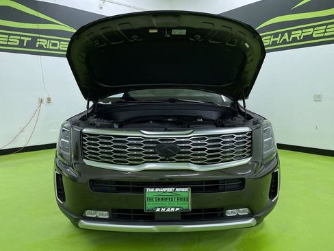 Used 2020 Kia Telluride SX w/ SX Prestige Package image 4