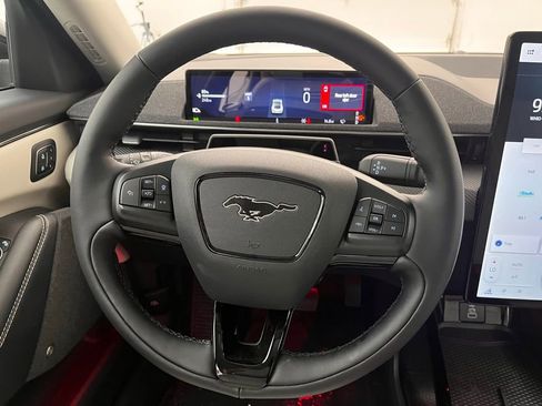 New 2026 Ford Mustang Mach-E Premium image 21