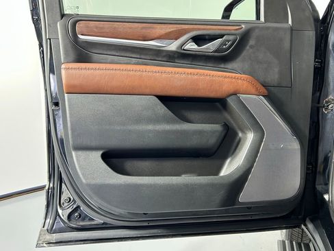 Used 2024 GMC Yukon Denali Ultimate image 39