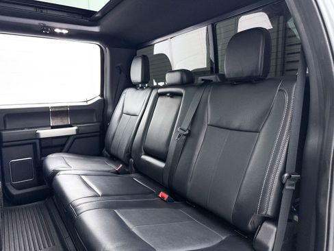 Used 2022 Ford F250 Lariat w/ Lariat Ultimate Package AWD/4WD image 27