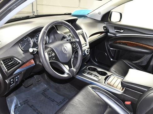 Used 2020 Acura MDX SH-AWD image 2