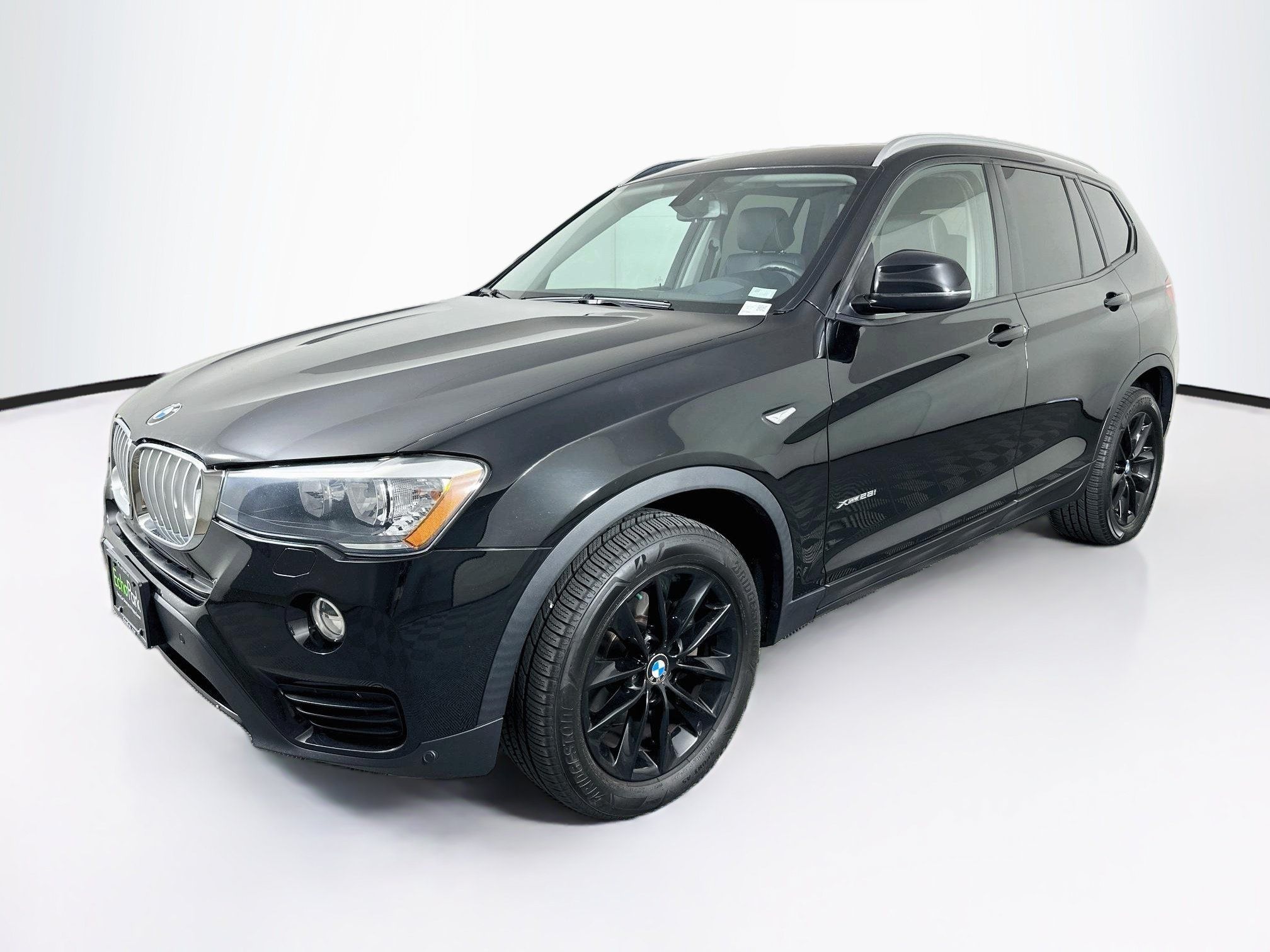 Used 2017 BMW X3 xDrive28i AWD/4WD image 3