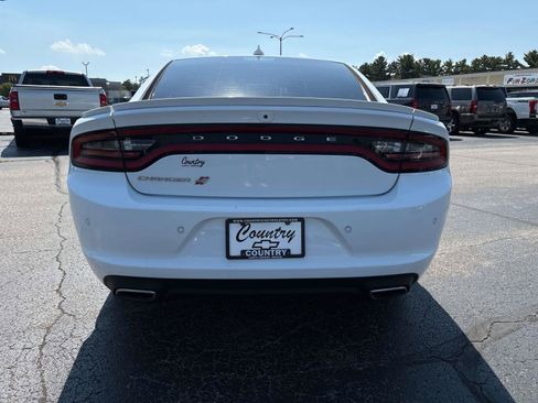 Used 2018 Dodge Charger GT AWD/4WD image 4