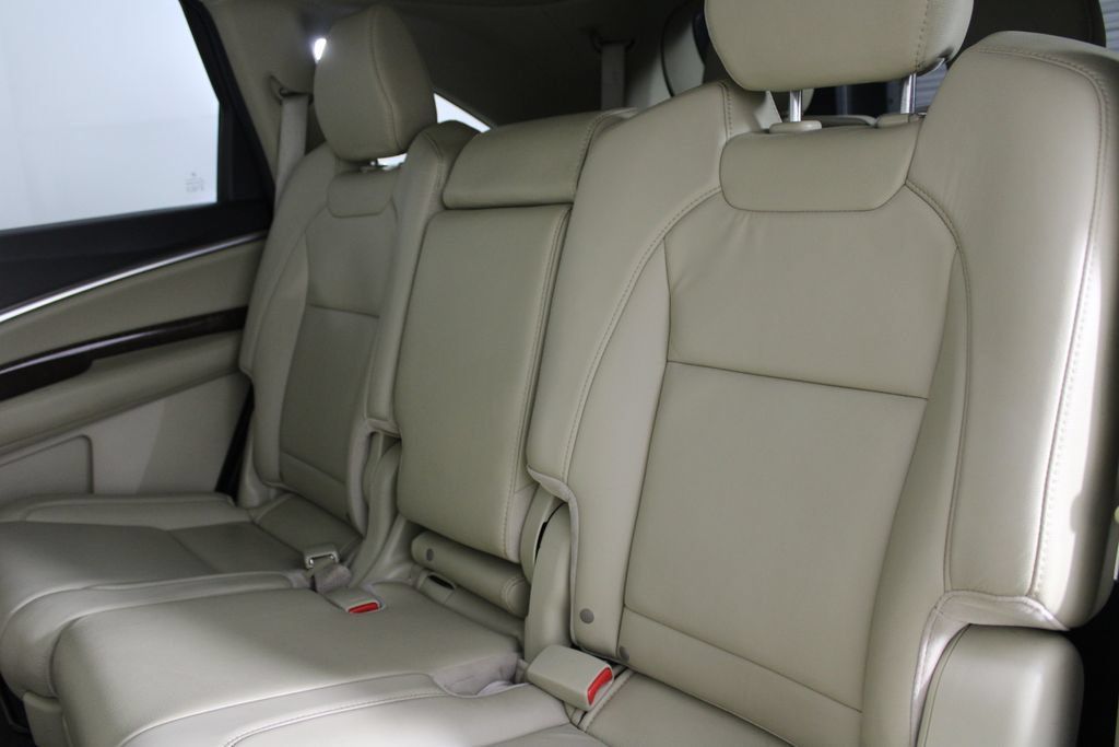 Used 2017 Acura MDX FWD image 20