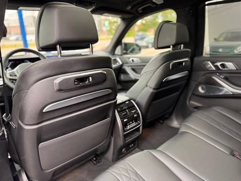 Used 2024 BMW X7 M60i w/ Executive Package AWD/4WD image 22