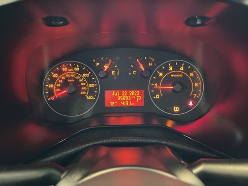 Used 2019 RAM ProMaster City Tradesman image 17