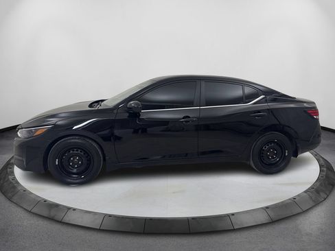 Used 2024 Nissan Sentra S w/ Lighting Package FWD image 9