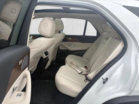 Used 2024 Mercedes-Benz GLE 350 4MATIC image 13