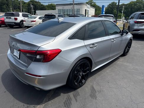Used 2024 Honda Civic Sport image 6