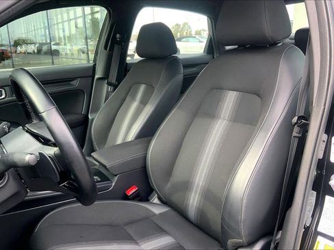 Used 2023 Honda Civic Sport image 8