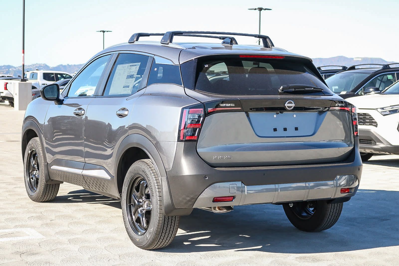 New 2027 Nissan Kicks SV FWD image 8