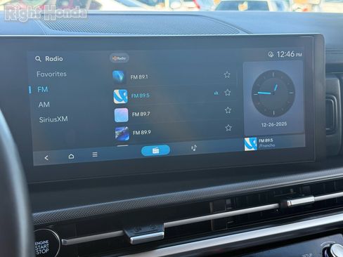 Used 2024 Hyundai Santa Fe SEL image 20