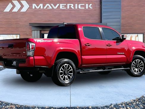 Used 2021 Toyota Tacoma SR5 RWD image 5