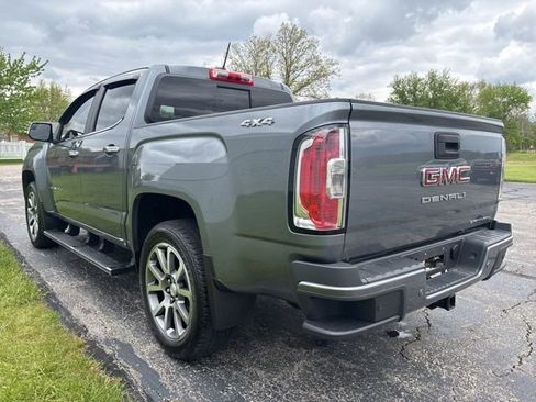 Used 2022 GMC Canyon Denali AWD/4WD image 2