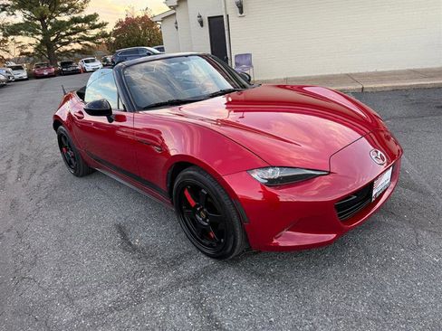 Used 2016 MAZDA MX-5 Miata Club image 15