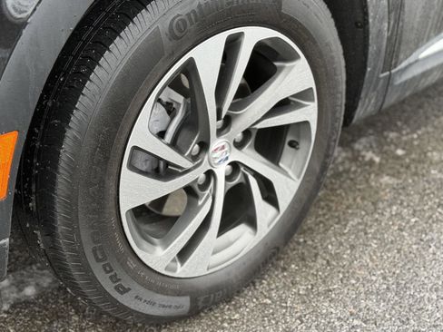 Certified 2023 Buick Envision Essence image 11