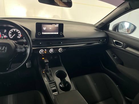 Used 2022 Honda Civic Sport image 32