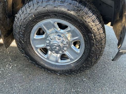 Used 2023 RAM 2500 Tradesman image 11