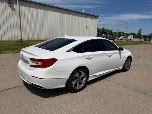 Used 2018 Honda Accord EX-L image 3