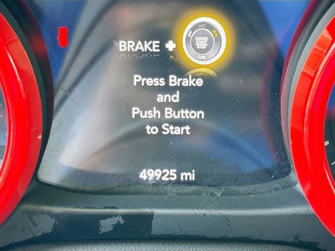 Used 2023 Jeep Wrangler Sport S image 13