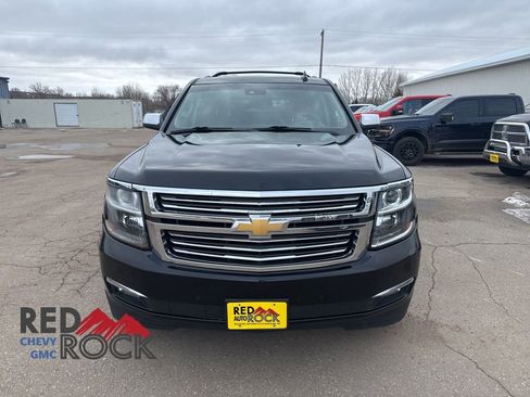 Used 2020 Chevrolet Suburban Premier w/ Premier Plus Edition image 2