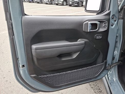 Used 2026 Jeep Wrangler Rubicon w/ Safety Group AWD/4WD image 11