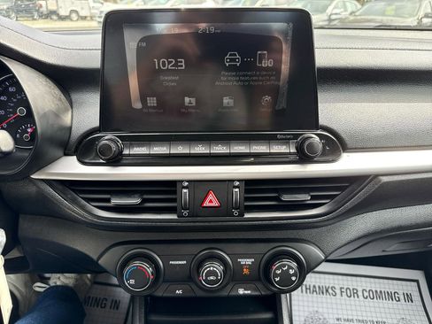 Used 2021 Kia Forte LXS image 13