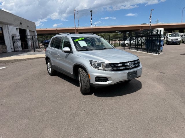 Used 2017 Volkswagen Tiguan Wolfsburg Edition AWD/4WD image 21