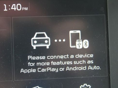 Used 2017 Kia Sorento EX image 42