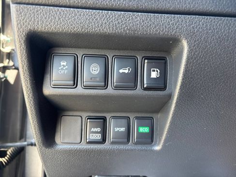 Used 2019 Nissan Rogue SV AWD/4WD image 20