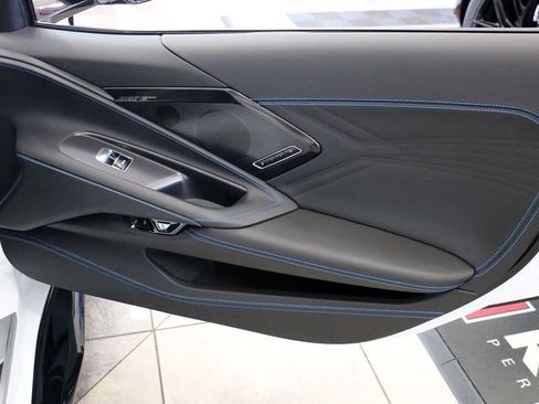Used 2025 Chevrolet Corvette E-Ray w/ Stealth Interior Trim Package image 27