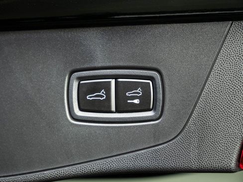 New 2026 Porsche Cayenne Electric AWD/4WD image 31