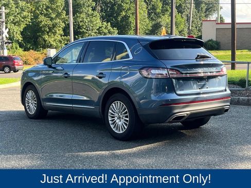 Used 2019 Lincoln Nautilus Premier AWD/4WD image 5