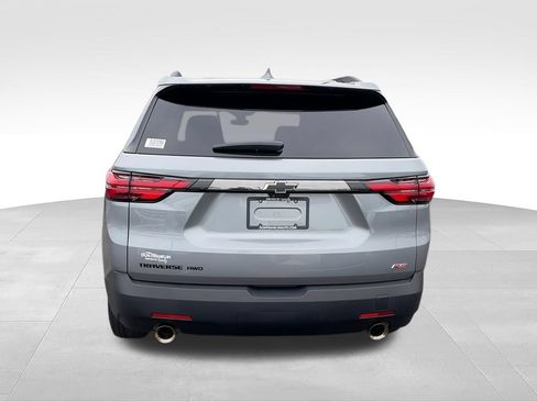 Used 2023 Chevrolet Traverse RS w/ LPO, Floor Liner Package AWD/4WD image 7