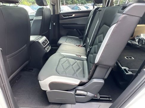 New 2026 Volkswagen Atlas Peak Edition AWD/4WD image 21